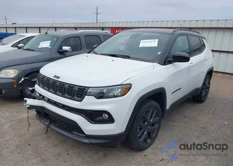 2026 Jeep Compass Limited Altitude z USA, uszkodzony, nr VIN 3C4NJDCN9TT184282